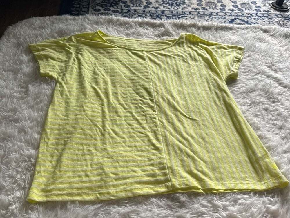 T by Talbots Yellow and White Striped Short Sleeve Linen Blend Top - Size 1X Pet